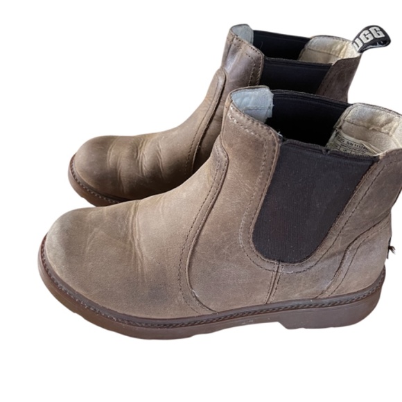 Ugg Chelsea boots for kids - Picture 2 of 7